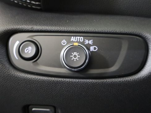 New 2026 Chevrolet Blazer LT w/ LPO, Black Grille Bar Package image 33