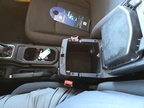 Used 2023 Jeep Wrangler Rubicon w/ LED Lighting Group image 53