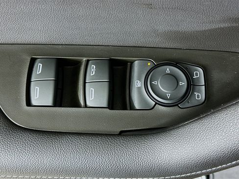 Used 2023 Chevrolet Blazer LT w/ Convenience Package image 15