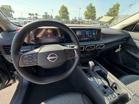 New 2026 Nissan Sentra SV w/ Floor Mat Package FWD image 18