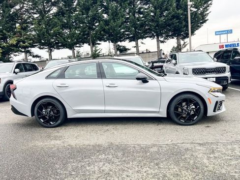 New 2026 Kia K5 GT-Line image 5