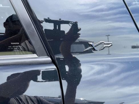 Used 2023 Toyota 4Runner SR5 image 30