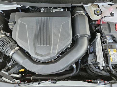 New 2026 Chevrolet Traverse LT w/ Sun and Wheel Package FWD image 20