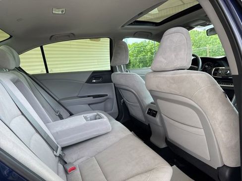 Used 2014 Honda Accord EX image 5