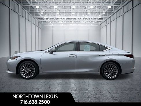 Used 2024 Lexus ES 350 Ultra Luxury w/ Accessory Package (Z2) FWD image 3