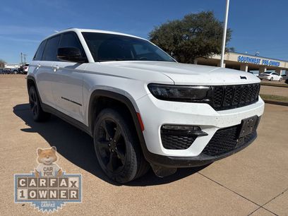 Used 2023 Jeep Grand Cherokee Limited w/ Black Appearance Package