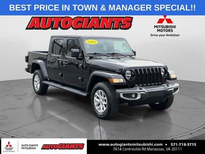 Used 2023 Jeep Gladiator Sport