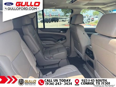 Used 2017 Chevrolet Suburban LT AWD/4WD image 6