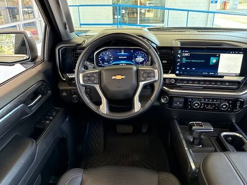 Used 2024 Chevrolet Silverado 1500 LTZ w/ LTZ Premium Package AWD/4WD image 13