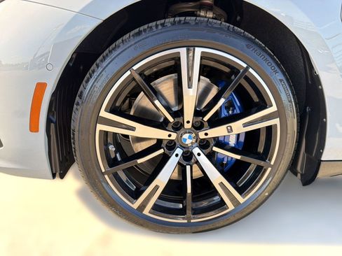 New 2026 BMW 550e xDrive w/ Executive Package AWD/4WD image 12
