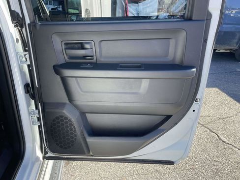 Certified 2024 RAM 3500 Tradesman w/ Chrome Appearance Group image 19