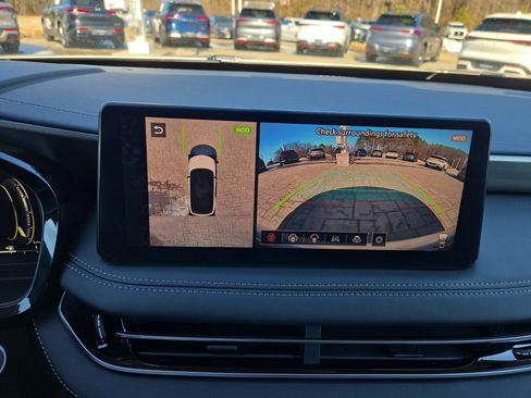 Used 2026 INFINITI QX60 Luxe w/ Cargo Package image 12