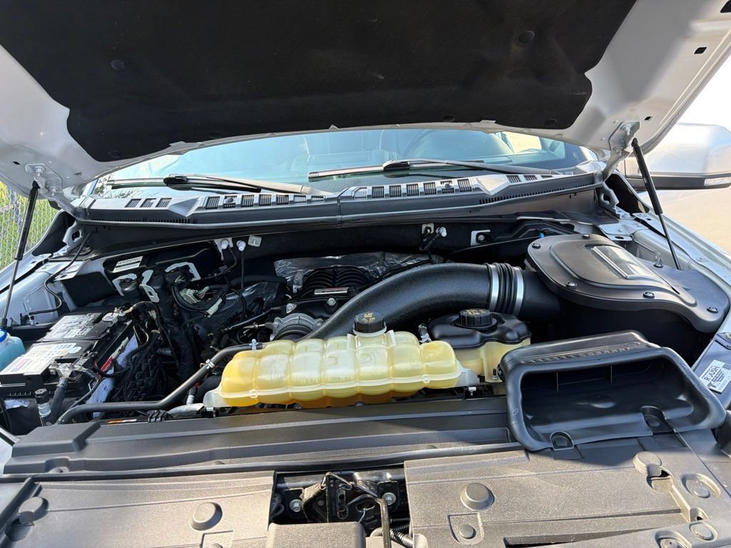 Used 2019 Ford F150 Lariat w/ Equipment Group 502A Luxury AWD/4WD image 43