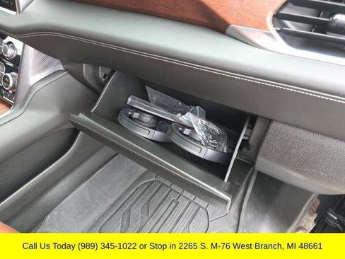 Used 2024 GMC Yukon XL Denali Ultimate w/ LPO, Floor Liner Package AWD/4WD image 66