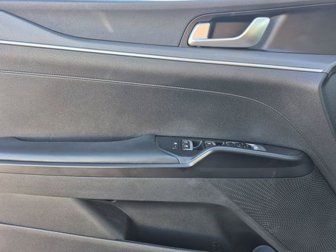 Certified 2022 Kia K5 LXS image 8