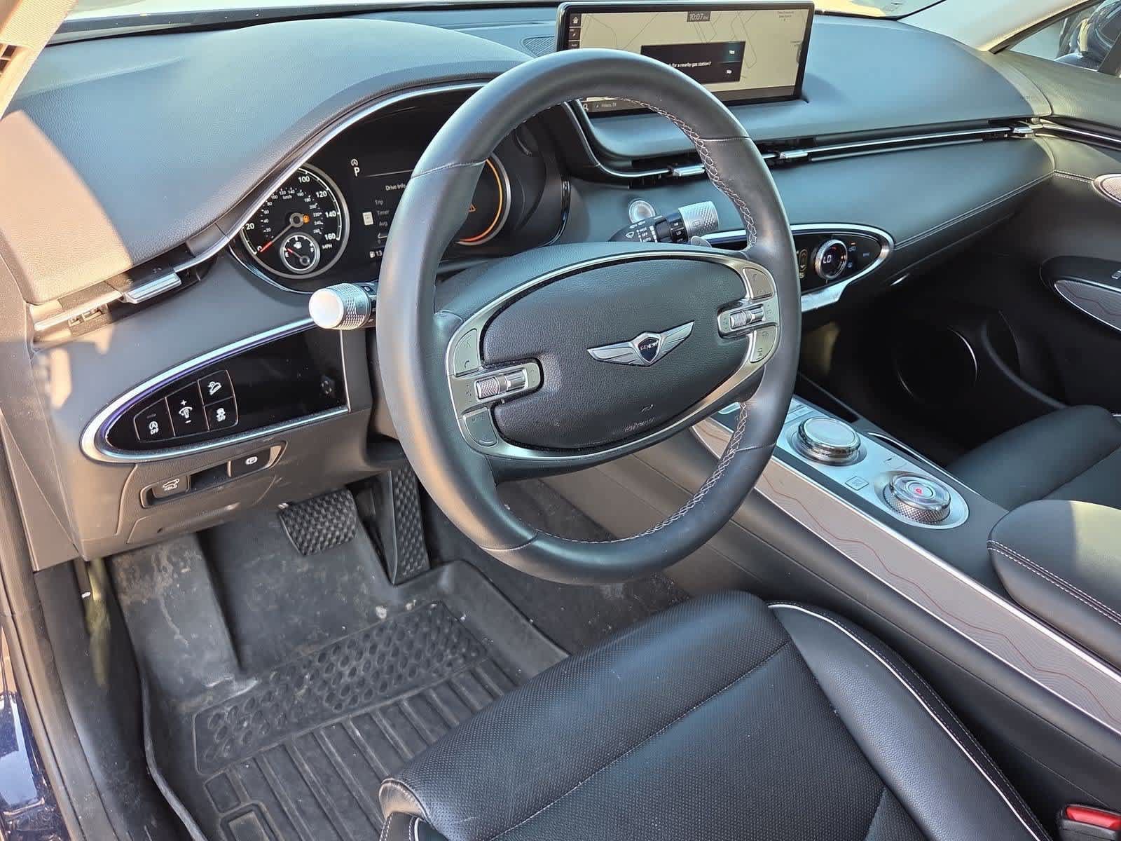 Used 2024 Genesis GV70 2.5T w/ Advanced Package AWD/4WD image 2