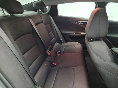 Used 2023 Chevrolet Malibu LT FWD image 19