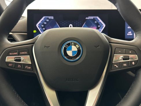 Used 2023 BMW i4 eDrive40 w/ Parking Assistance Package RWD image 10