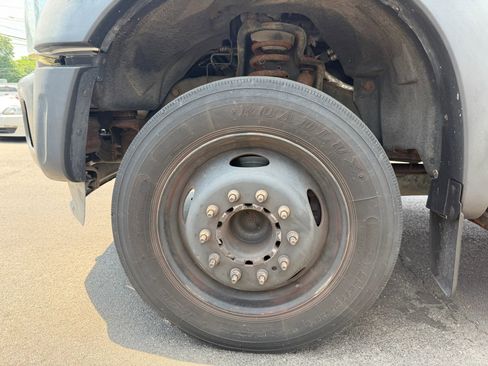 Used 2011 Ford F450 XL RWD image 9