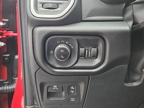 New 2026 RAM 1500 Laramie image 17