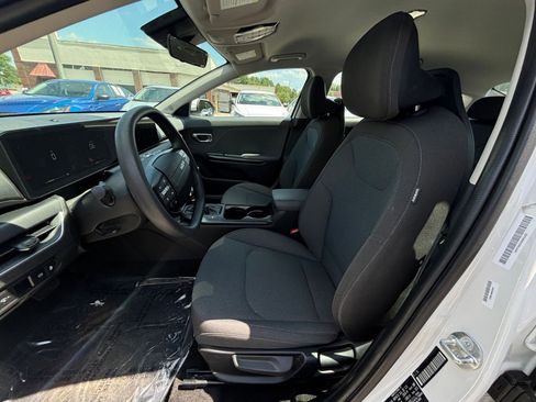 Used 2025 Kia K4 FWD image 27
