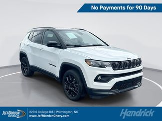 Used 2024 Jeep Compass Latitude w/ Convenience Group AWD/4WD video 1