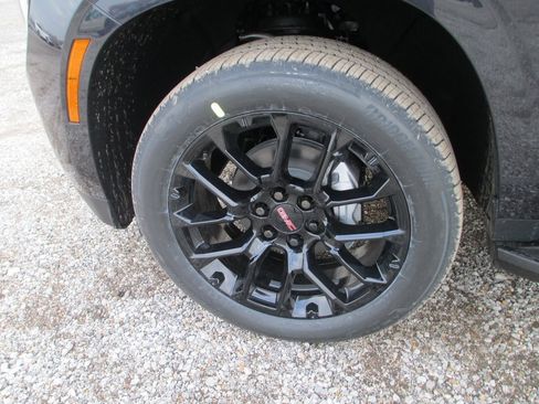 New 2026 GMC Yukon Elevation w/ Elevation Premium Package image 11