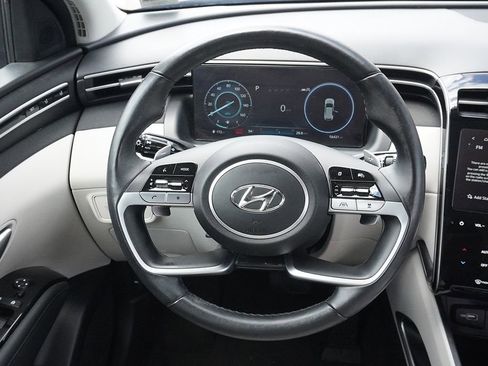 Used 2024 Hyundai Tucson Limited image 41