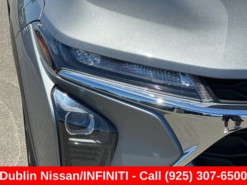 Used 2024 Chevrolet Trax LS w/ Driver Confidence Package FWD image 43