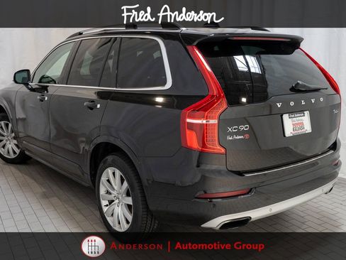 Used 2016 Volvo XC90 T6 Momentum w/ Momentum Plus Package AWD/4WD image 3