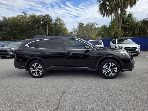 Used 2022 Subaru Outback Limited AWD/4WD image 2