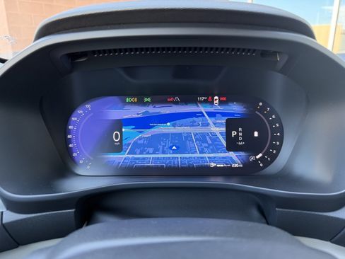 Used 2023 Volvo XC40 B4 Plus w/ Protection Package Premier FWD image 17