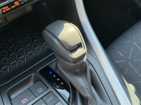 Certified 2025 Toyota RAV4 XLE image 21