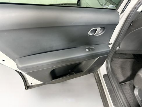 Used 2024 Hyundai Ioniq 5 SEL RWD image 26