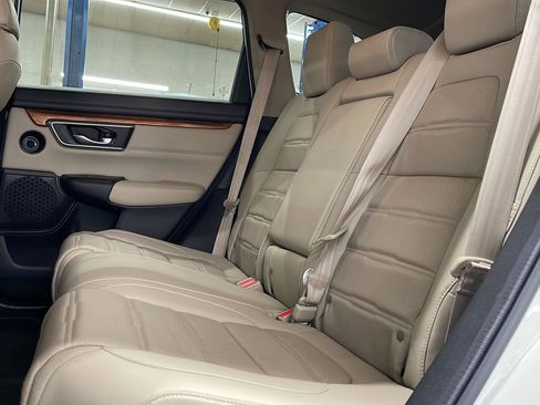 Used 2022 Honda CR-V Touring image 10