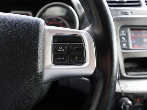 Used 2020 Dodge Journey SE w/ SE Popular Equipment Group image 29