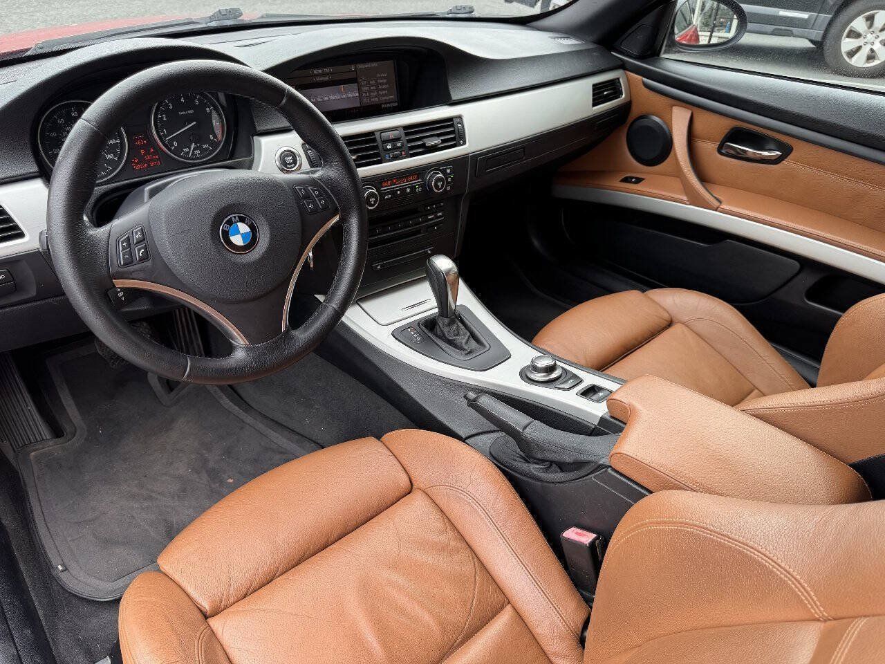 Used 2007 BMW 328i Convertible RWD image 17