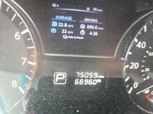 Used 2015 Nissan Altima 2.5 S w/ Sport Value Package FWD image 9