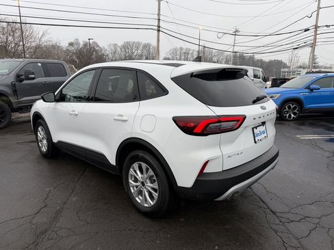 Used 2025 Ford Escape Active w/ Cold Weather Package image 3