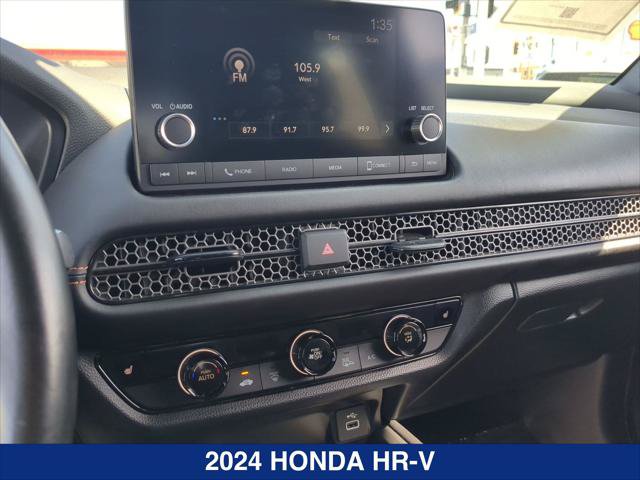 Used 2024 Honda HR-V Sport image 17