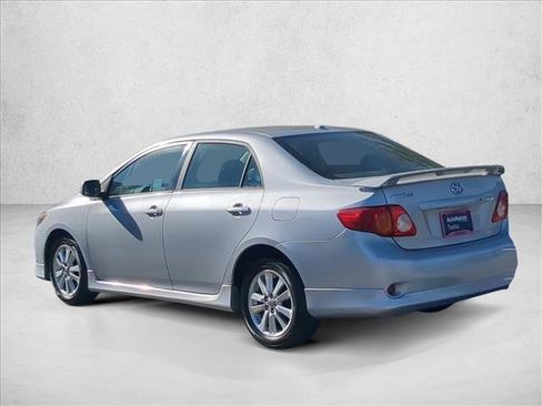 Used 2010 Toyota Corolla S image 8