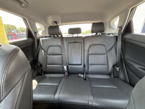 Used 2021 Hyundai Tucson Limited w/ Cargo Package FWD image 24