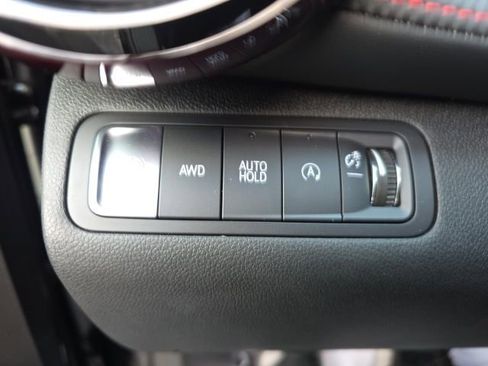 Used 2025 Chevrolet Equinox RS w/ Safety and Technology Package image 24