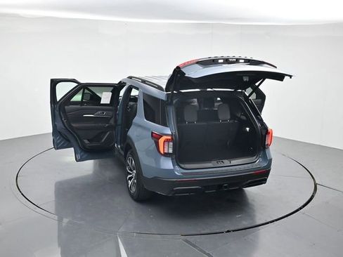 New 2026 Ford Explorer ST-Line RWD image 45