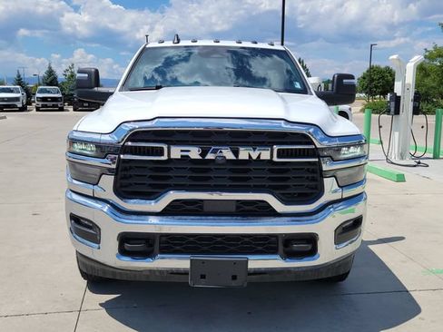 Used 2025 RAM 3500 Tradesman w/ Chrome Appearance Group AWD/4WD image 8