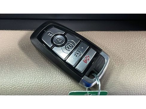 Used 2024 Ford Expedition Max Limited AWD/4WD image 22
