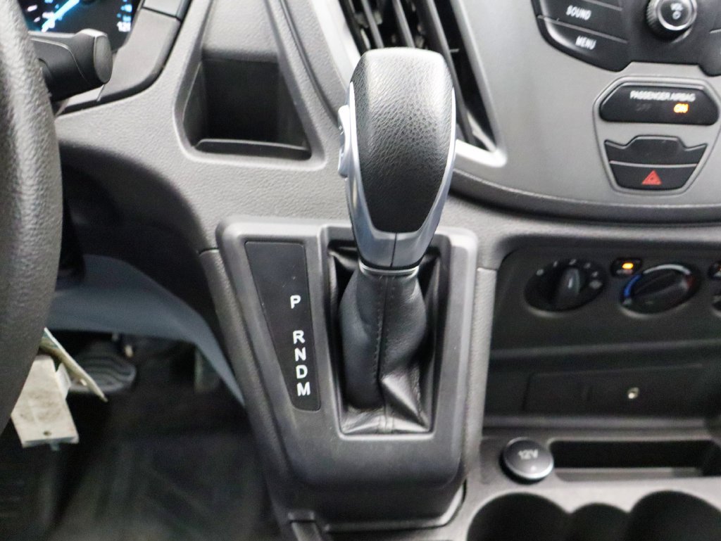 Used 2015 Ford Transit 250 148 Medium Roof RWD image 27