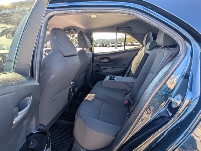 Used 2019 Toyota Corolla SE FWD image 12