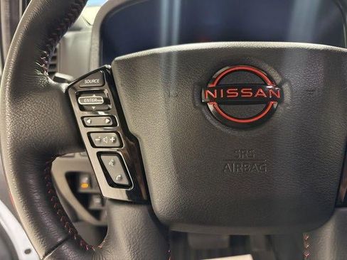 Used 2024 Nissan Frontier Pro-X w/ Pro Convenience Package image 15