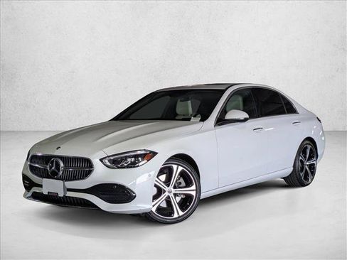 Used 2024 Mercedes-Benz C 300 Sedan image 5